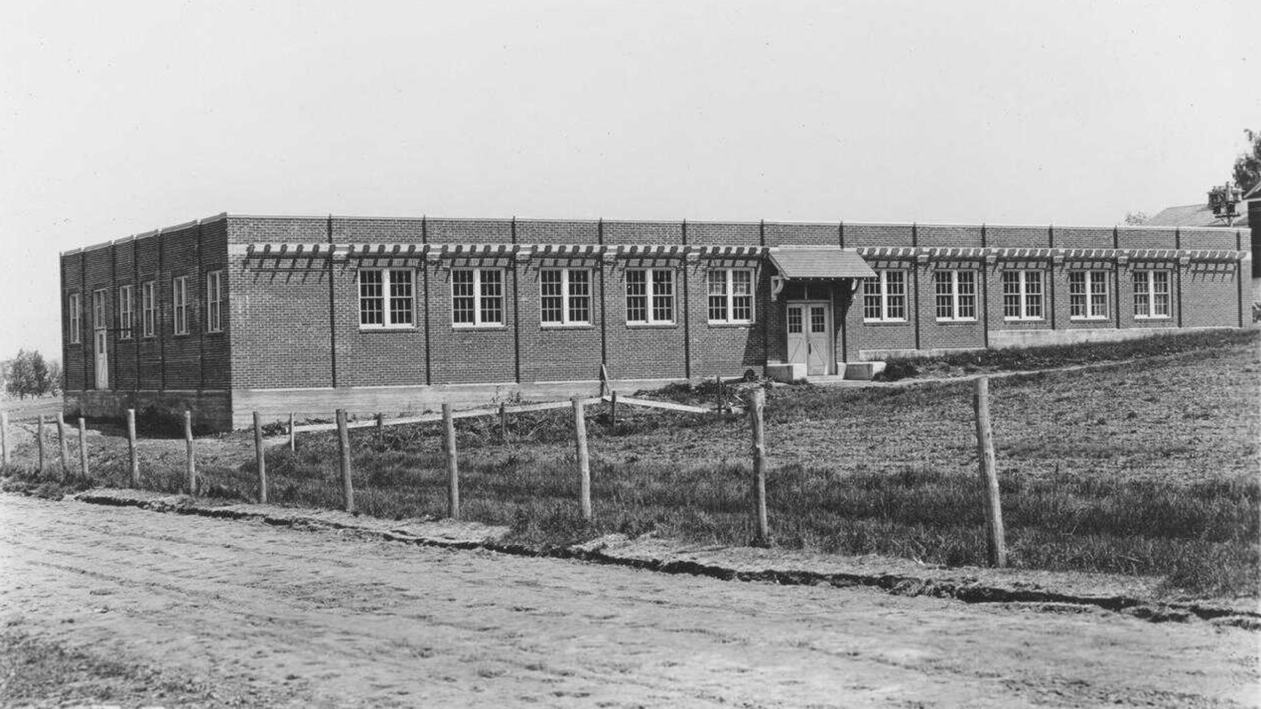 Exterior of agricultural engineering building 1918
